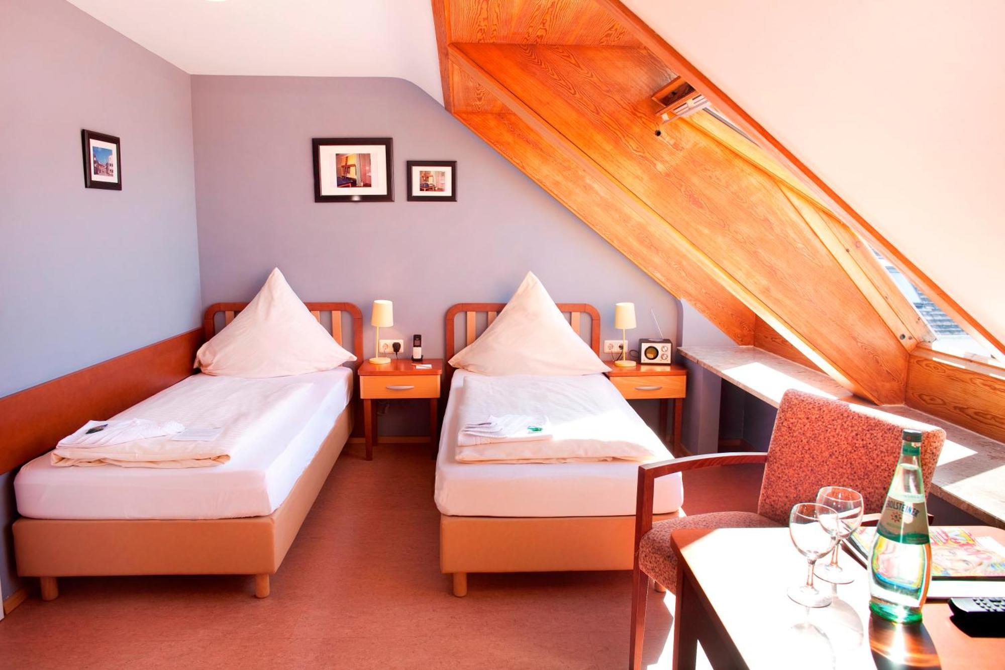 Hotel Helgolaender Klassik Heligoland Bagian luar foto